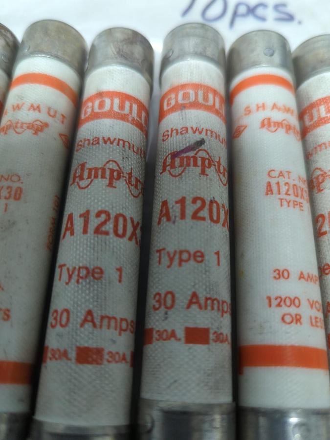 Used GOULD SHAWMUT,A120X30,AMP-TRAP 30 AMP FUSE LOT OF 10 PRE-OWNED
