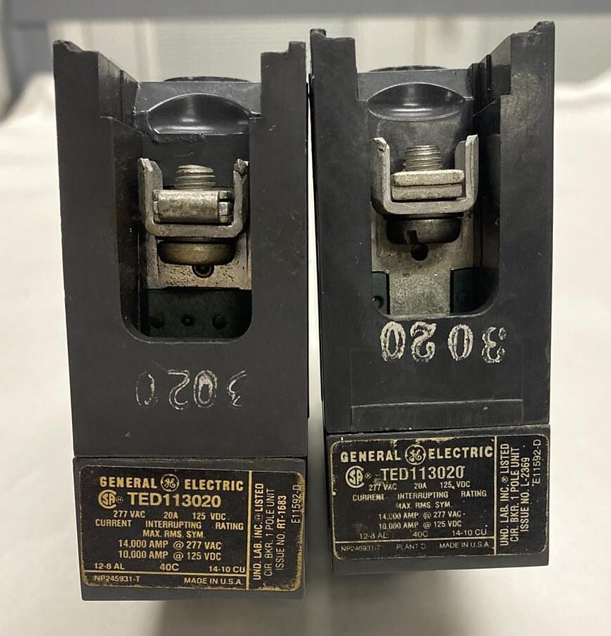 Used GE,TED113020,Circuit Breaker 20A 277V 1 Pole Lot of 2