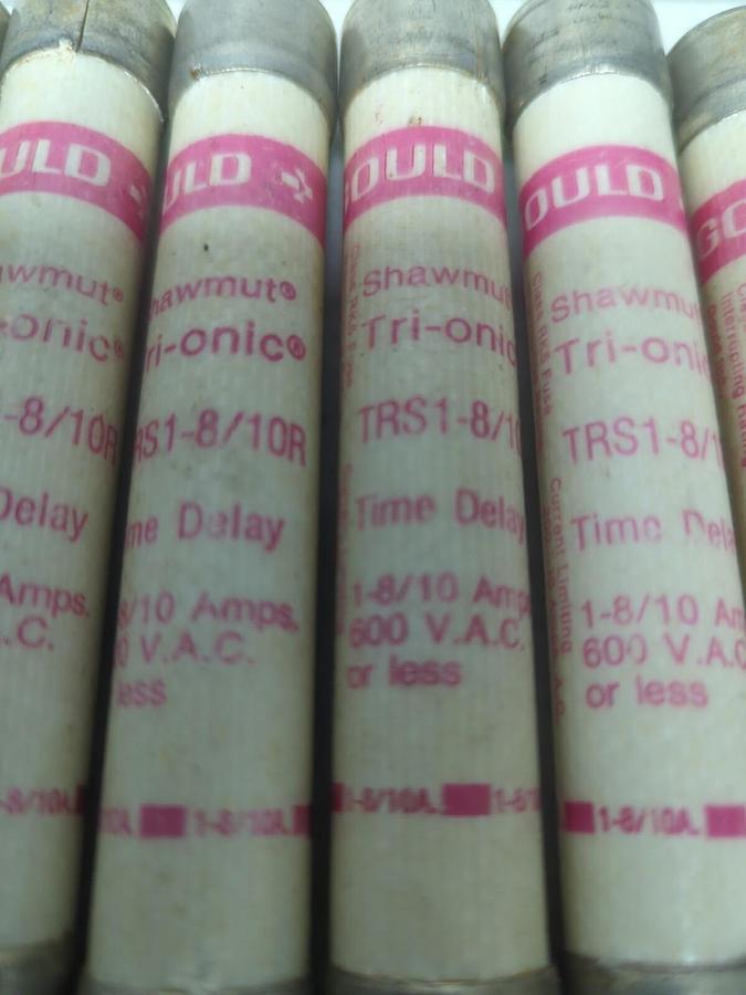 GOULD SHAWMUT,TRS1-8/10R,TRI-ONIC 1-8/10 AMP FUSES LOT OF 10 NOS