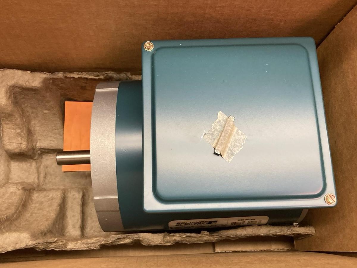 Reliance Electric,P56H1338H,3-Phase Motor 1/2Hp 1725rpm 60Hz Frame FB56C