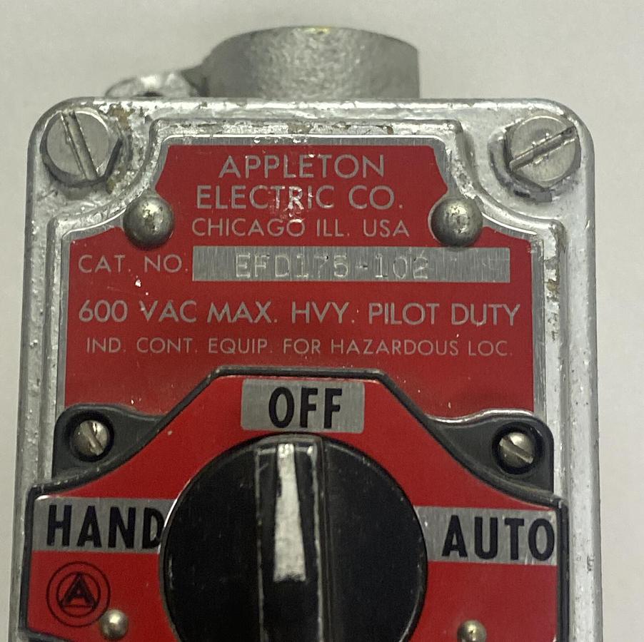 APPLETON,EFD175-102,HEAVY DUTY PILOT SWITCH NOS