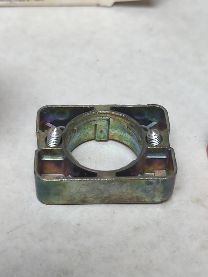 AUTOMATION DIRECT,GCX1131,E-STOP NOS