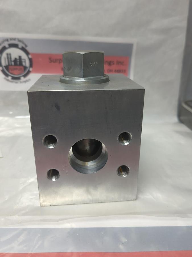 Used SUN HYDRAULICS,KCR 9G74,HYDRAULIC VALVE BLOCK W/ 9G54 CARTRIDGE VALVE PRE-OWNED