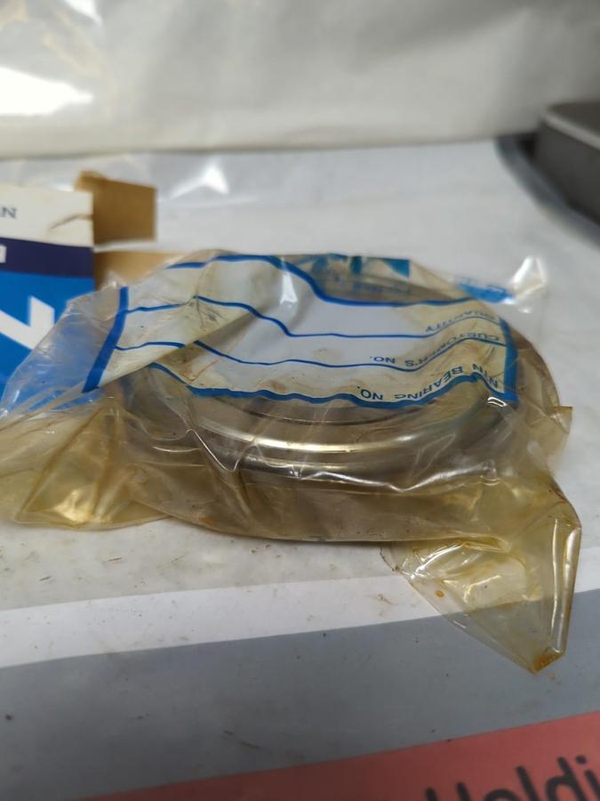 NTN,6212ZZ,DEEP GROOVE BALL BEARING METAL SEALED NOS