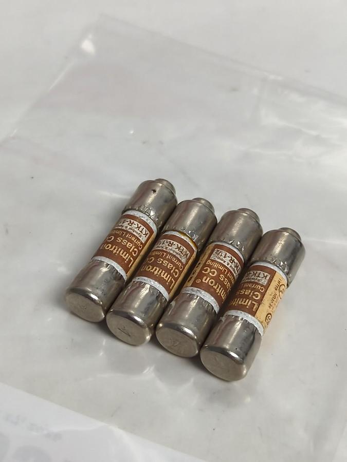 Used COOPER BUSSMANN,KTK-R-1-1/2,LIMITRON 1-1/2 AMP FUSE LOT OF 4 PRE-OWNED