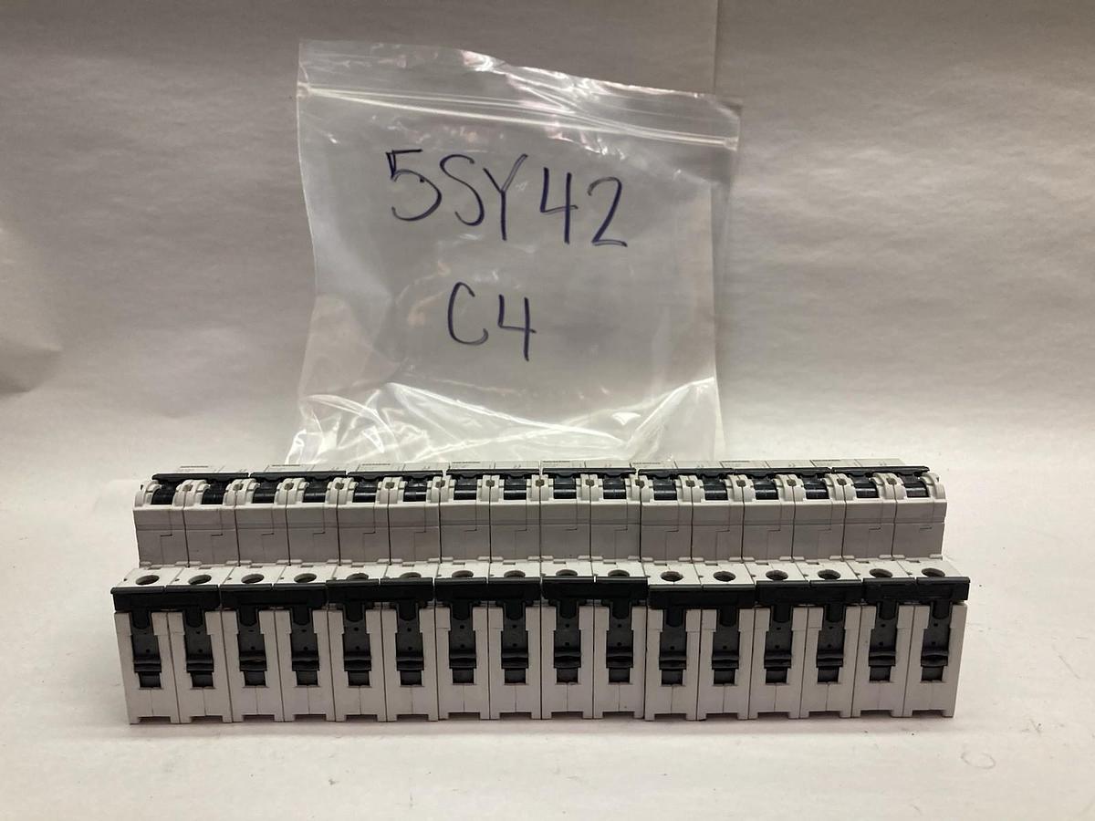 Used Siemens,5SY4204-7,Circuit Breaker 400V 35kA LOT OF 8