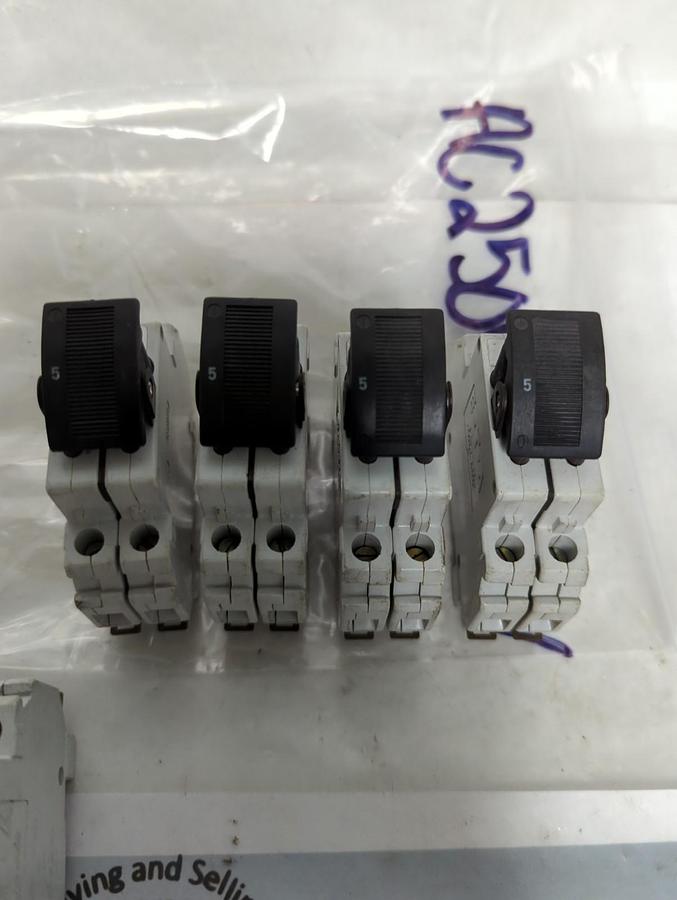 Used ETA MAGNETIC,5-AMP,CIRCUIT BREAKER LOT OF 5 PRE-OWNED