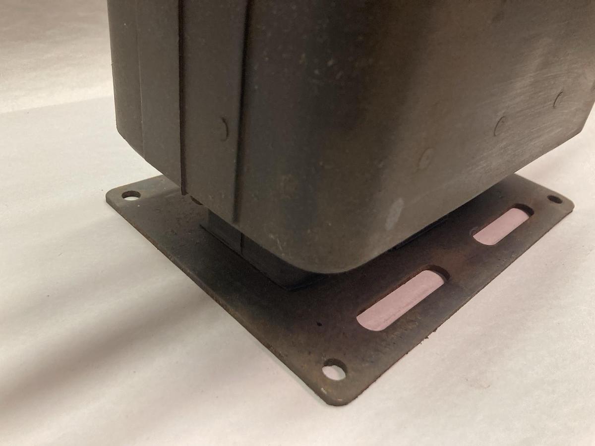 Used General Electric,Model AAM11 Type JKM-3,Current Transformer 497x28 Ratio 75:5