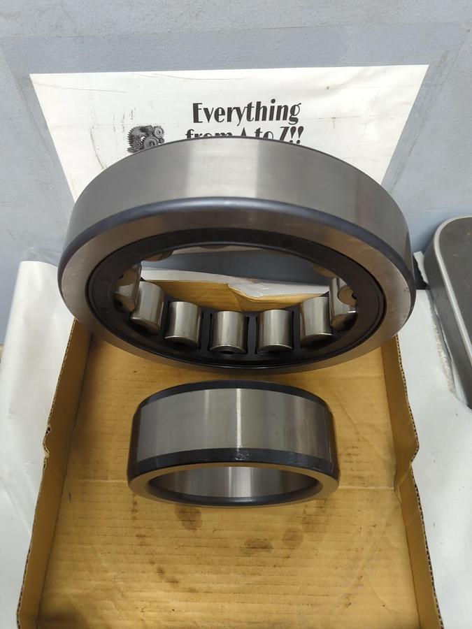 FAG,NU322E TVP2,CYLINDRICAL ROLLER BEARING 110 X 240 X 50MM NOS