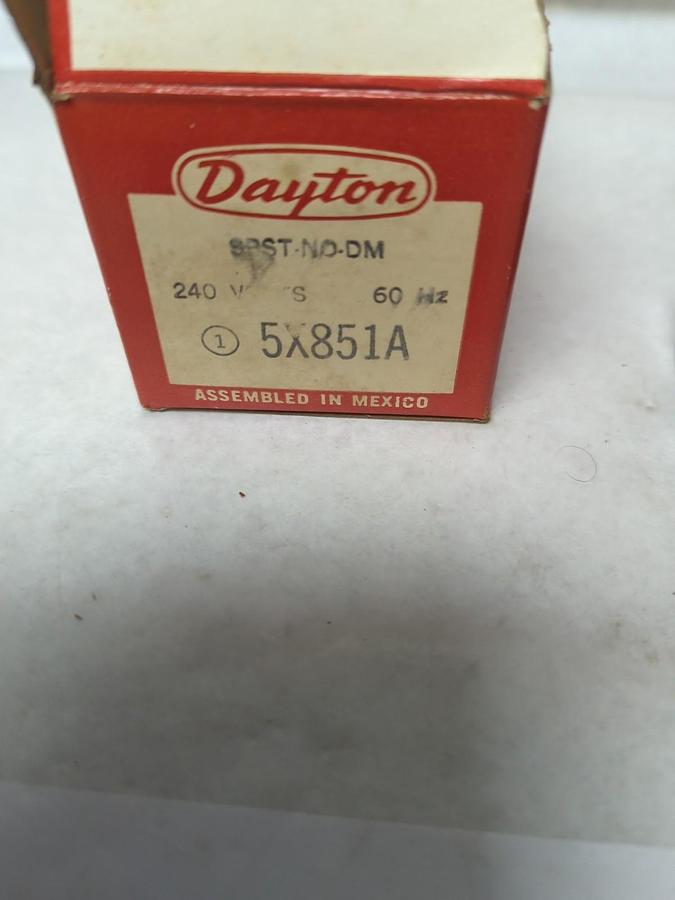 DAYTON,5X851A,GENERAL PURPOSE RELAY 240V 60HZ NOS