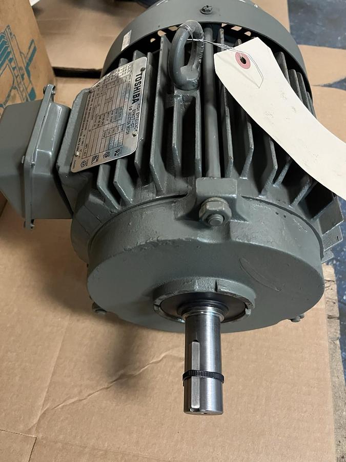 TOSHIBA,0054FTSA21A-P,EPACT 5HP INDUCTION MOTOR 3PH 1735RPM 184T