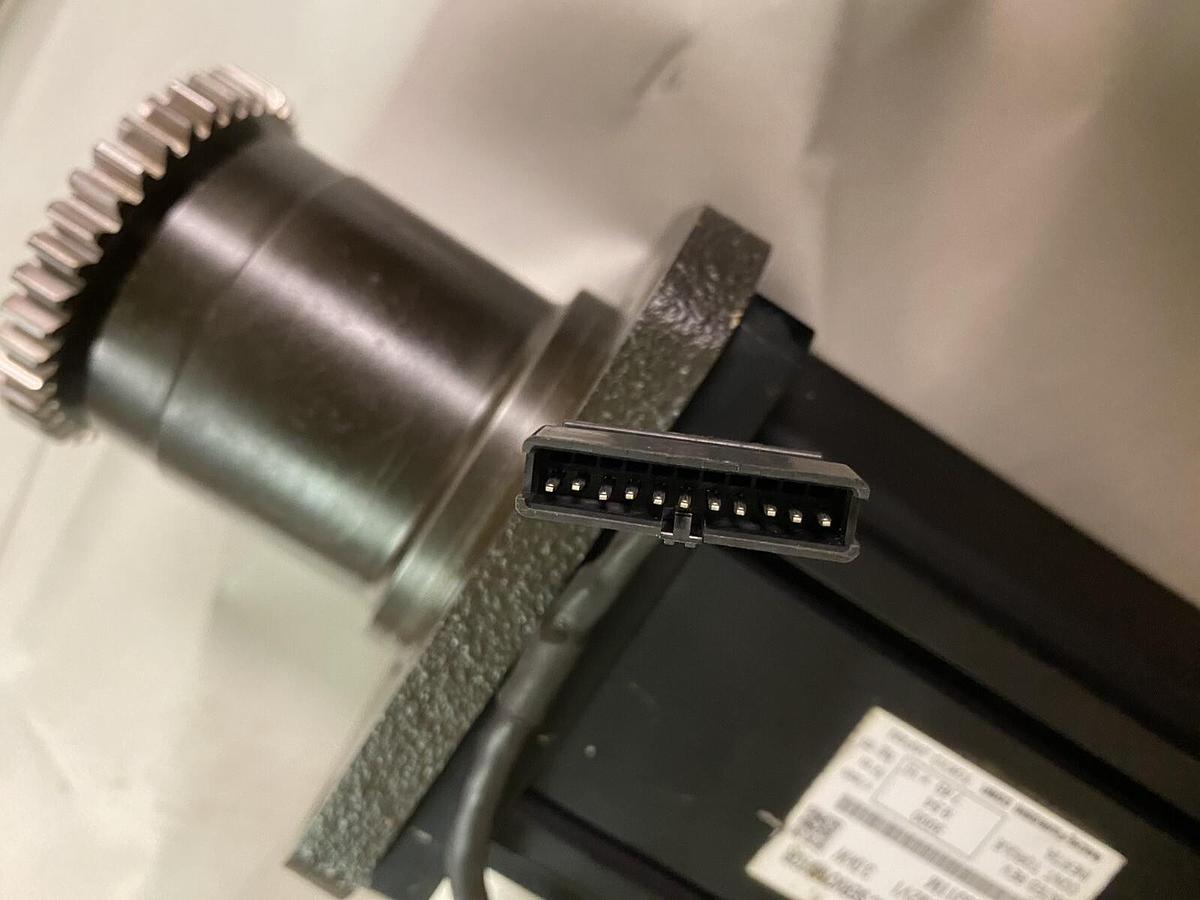 Used NACHI,MSM302Q2V1,SERVO MOTOR 3000RPM