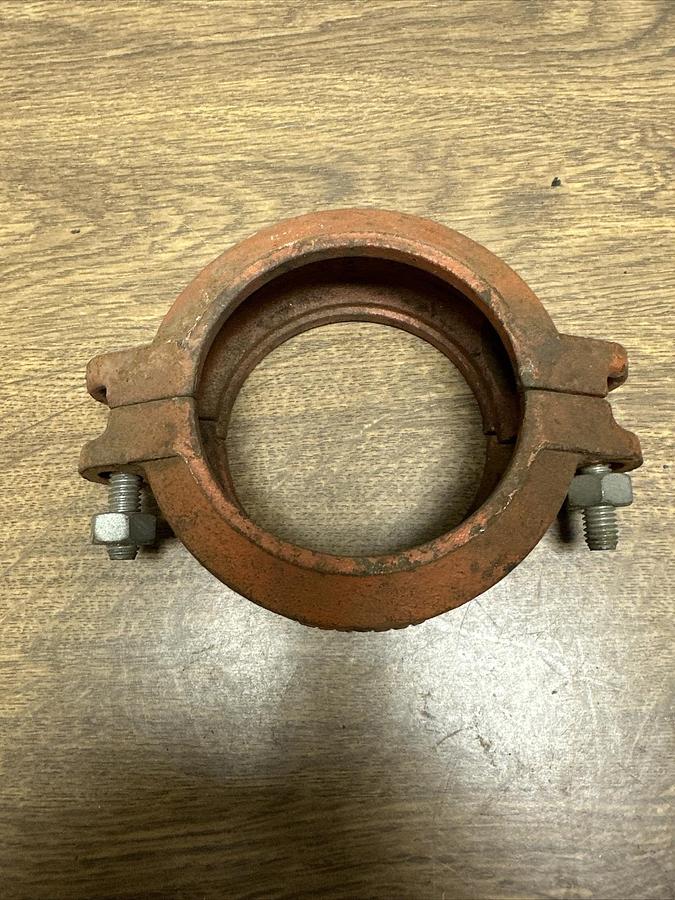 Used Central,3"/88.9MM+772,Pipe Clamp Coupling