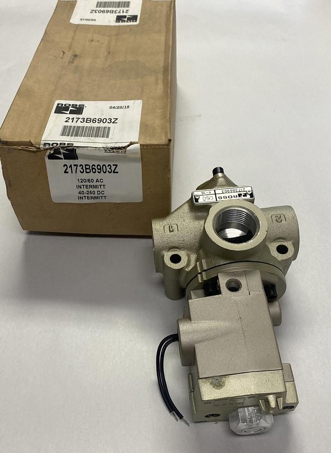 Used ROSS,2173B6903Z,DIRECTIONAL CONTROL VALVE NEW