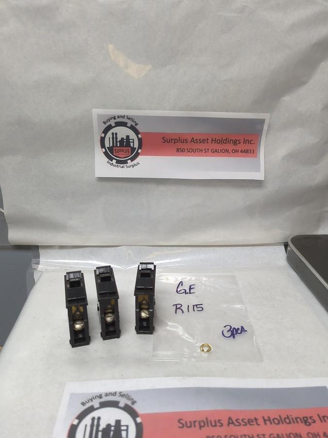 Used GENERAL ELECTRIC,R115,CIRCUIT BREAKER 1-POLE 15 AMP LOT OF 3 PRE-OWNED