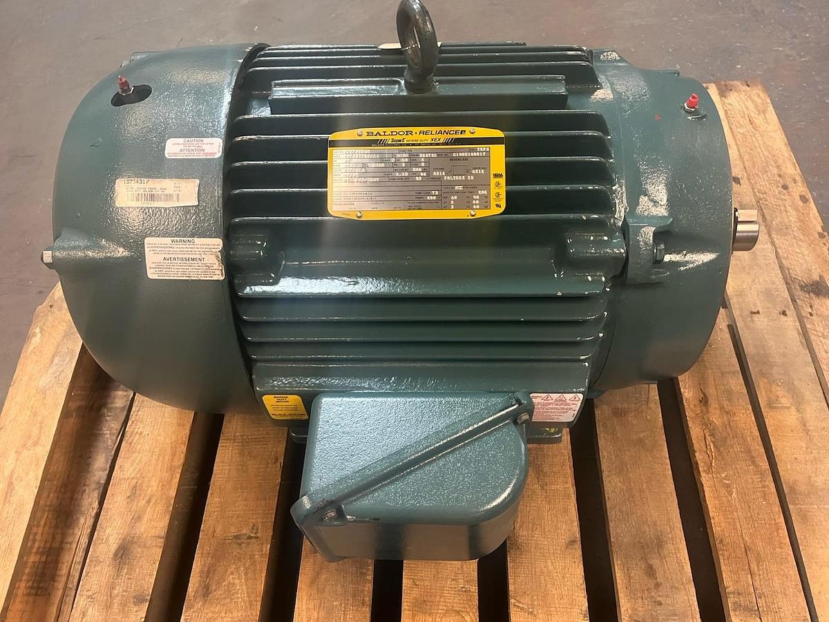 Used BALDOR,CECP4109T,XEX SEVERE DUTY MOTOR 40HP 3540RPM 3PH 324TSC