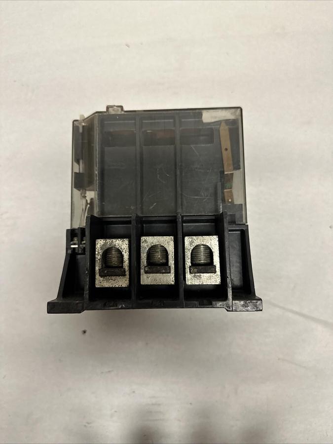 Used Asea,EH160,Size 4 1/2 3 Pole Contactor w/RVP160 Control (G017)