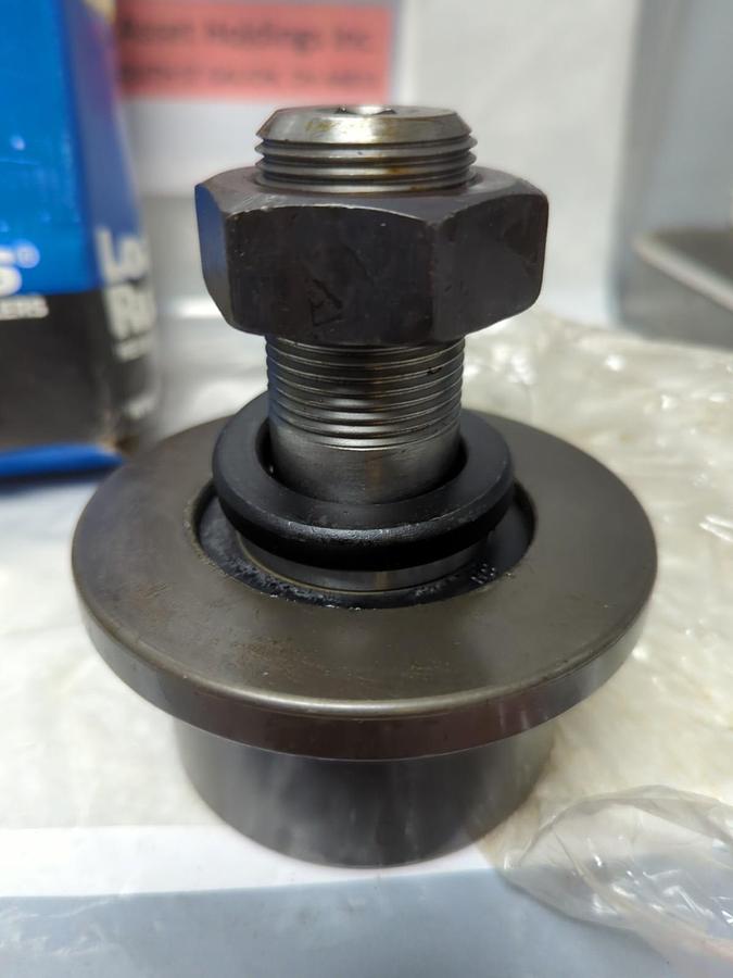 OSBORN,FLR-3,FLANGED LOAD RUNNER/CAM FOLLOWER HEAVY DUTY IDLER ROLLER 3 INCH NOS