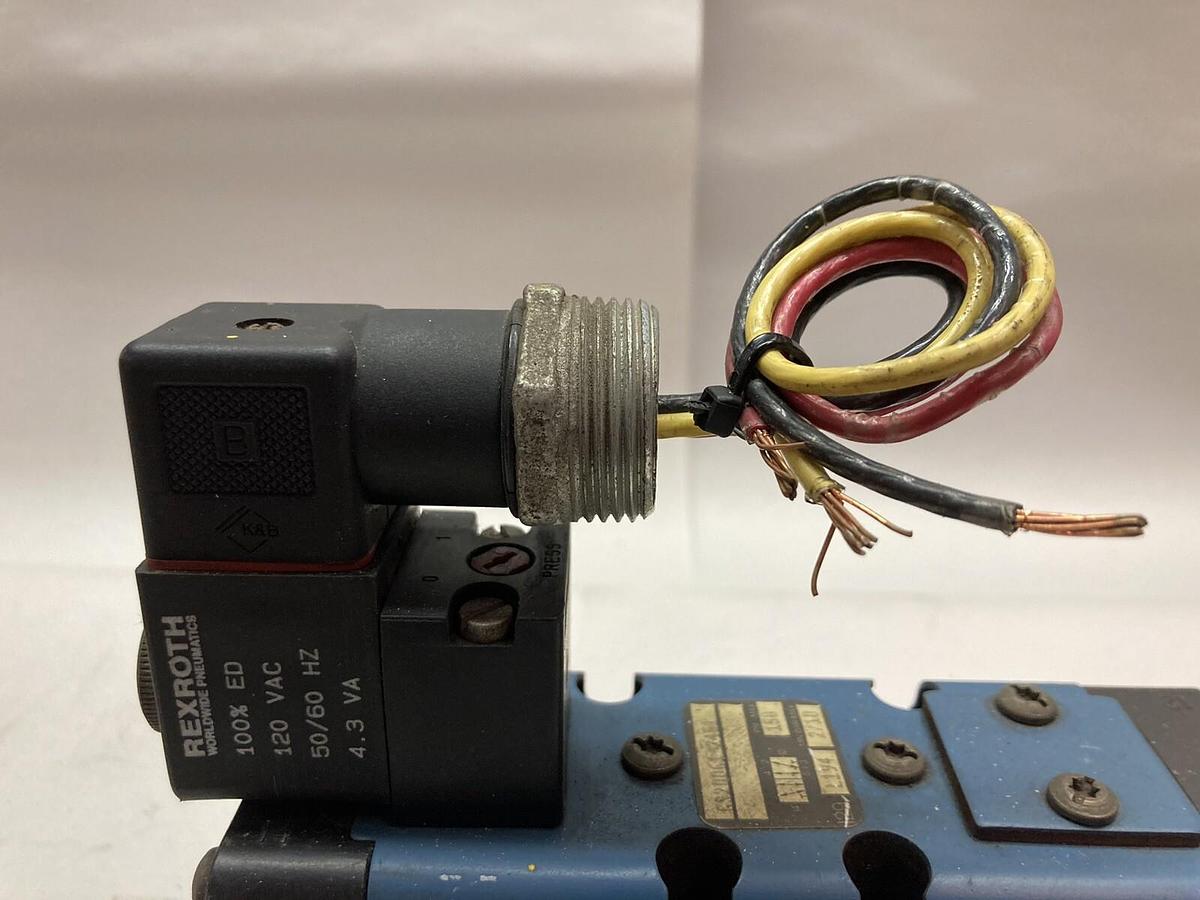 Used Wabco,GS20061-2451,Solenoid Valve 150PSI 2/10Bar