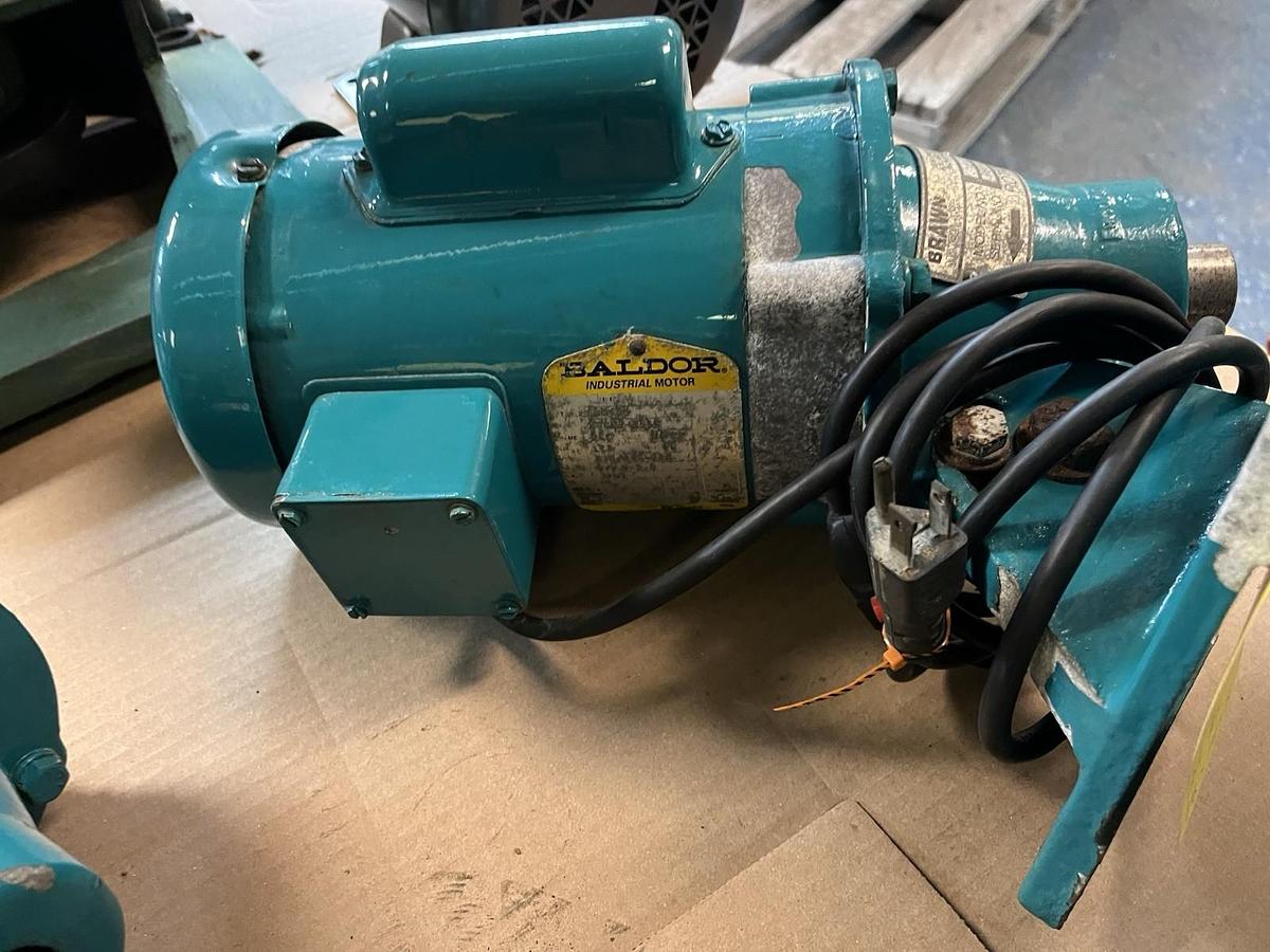 Used BRAWN,LG25,MIXER 1/4HP 1PH