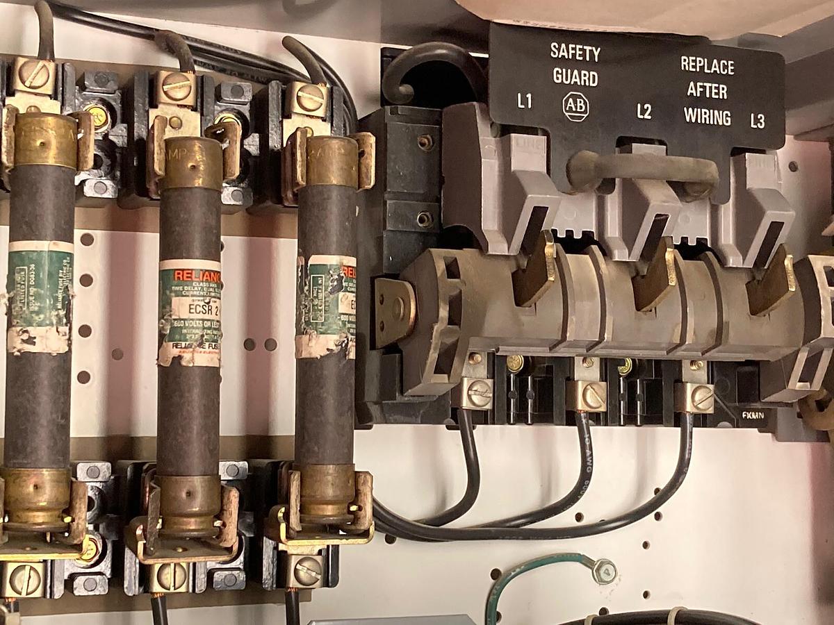 Used Allen-Bradley,2106B,Size 1 Fused MCC 20 Inch Reversing Starter Feeder Bucket