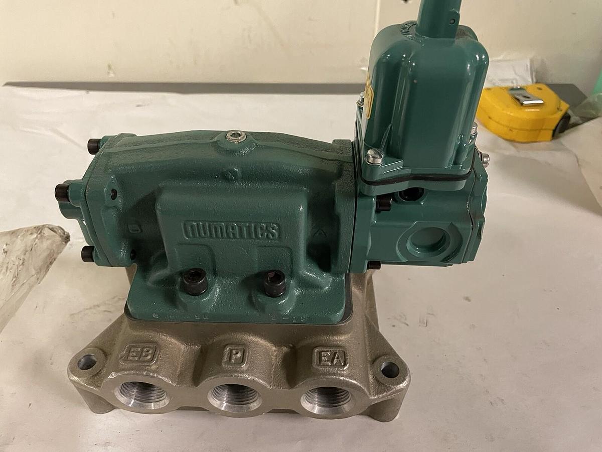 Used Numatics,6JSPA4SB,PNEUMATIC SOLENOID VALVE 120V COIL JSPA SERIES NOS