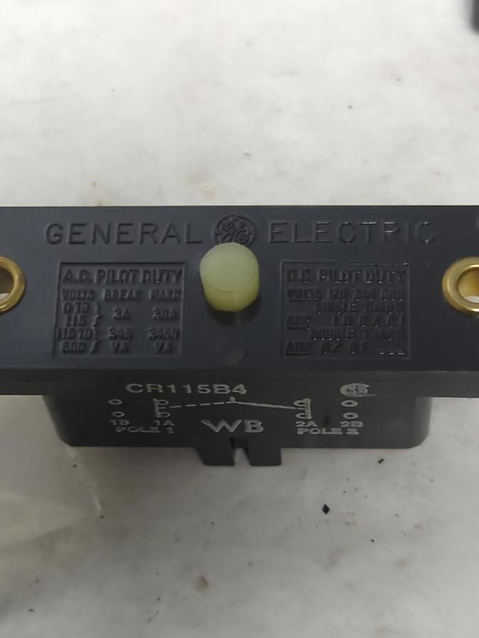 Used GENERAL ELECTRIC,CR115B4,SNAP-ACTING LIMIT SWITCH LOT OF 2 PRE-OWNED