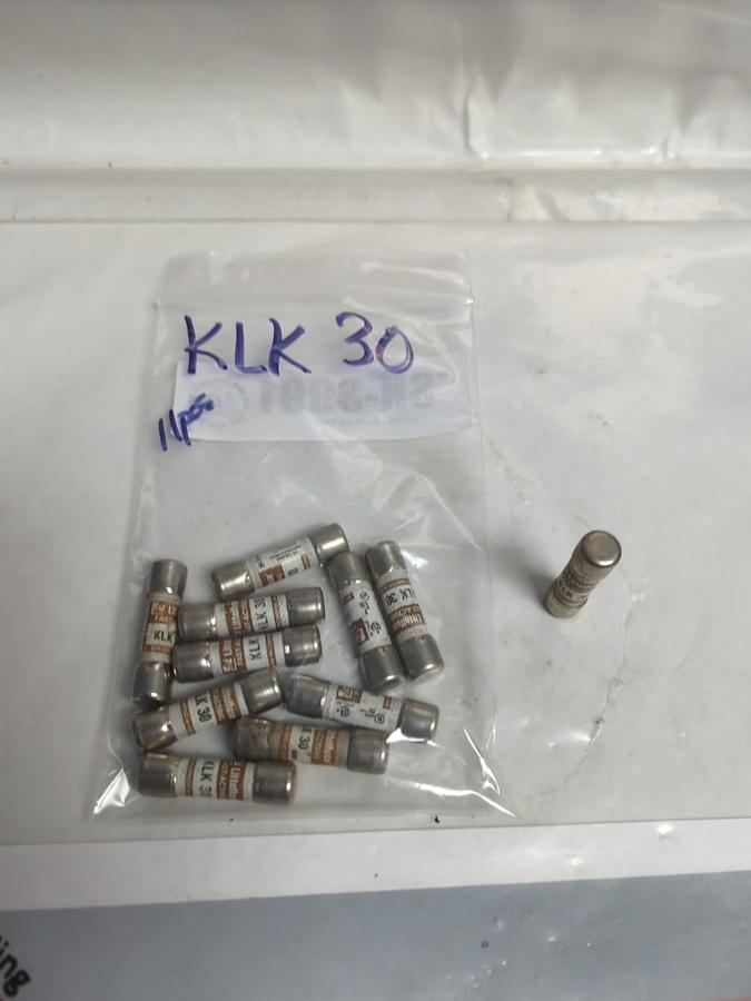 Used LITTELFUSE,KLK-30,FAST-ACTING 30 AMP FUSE LOT OF 11 PRE-OWNED