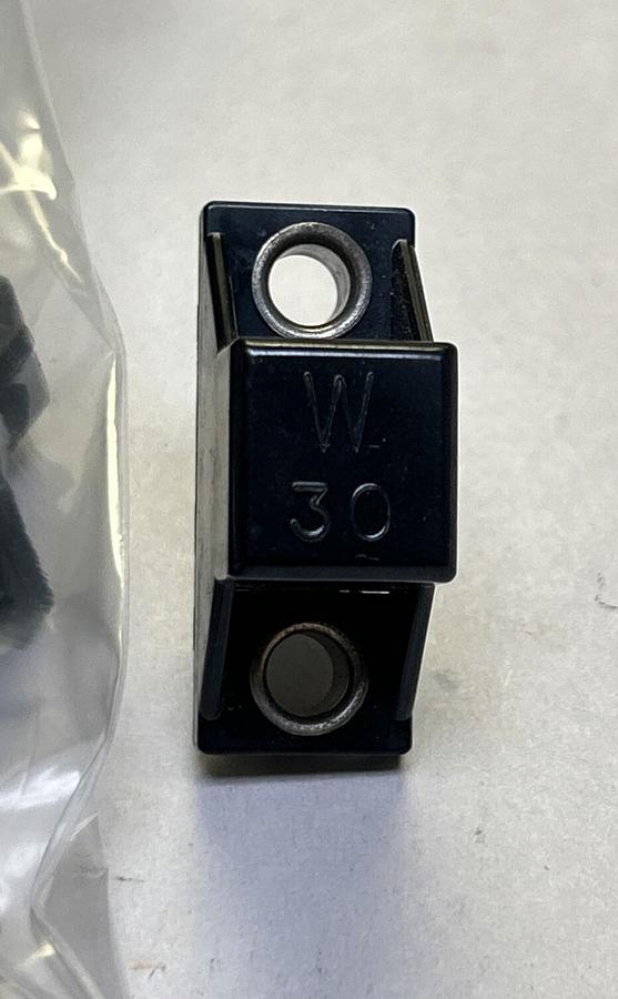 Used ALLEN BRADLEY,W30,THERMAL OVERLOAD HEATER ELEMENT LOT OF 21