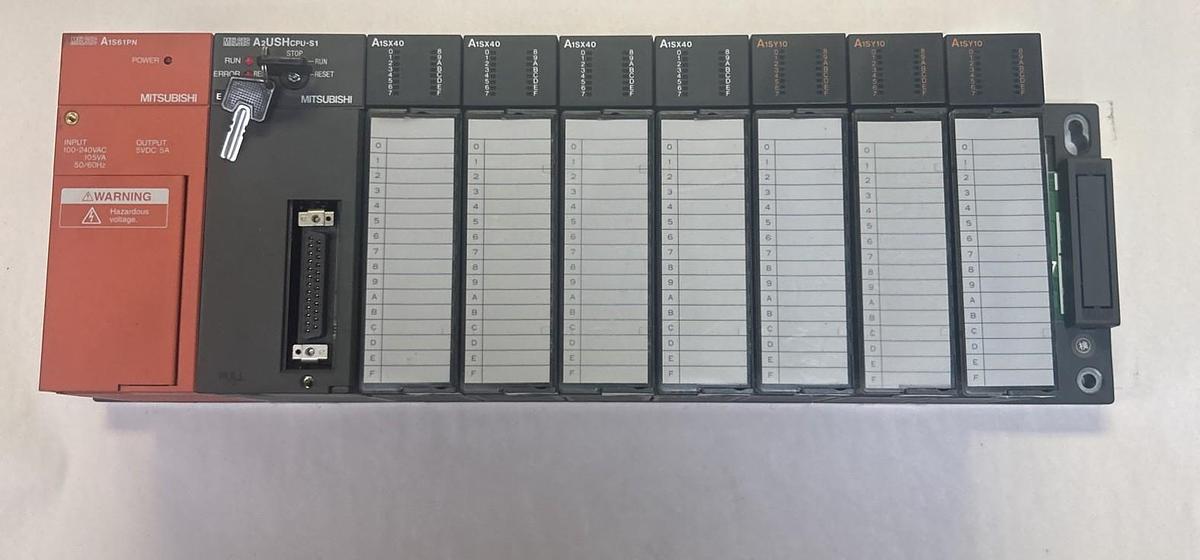 Used MITSUBISHI,A1S61PN,PLC RACK W/ A2USHCPU-S1 A1SX40 A1SY10