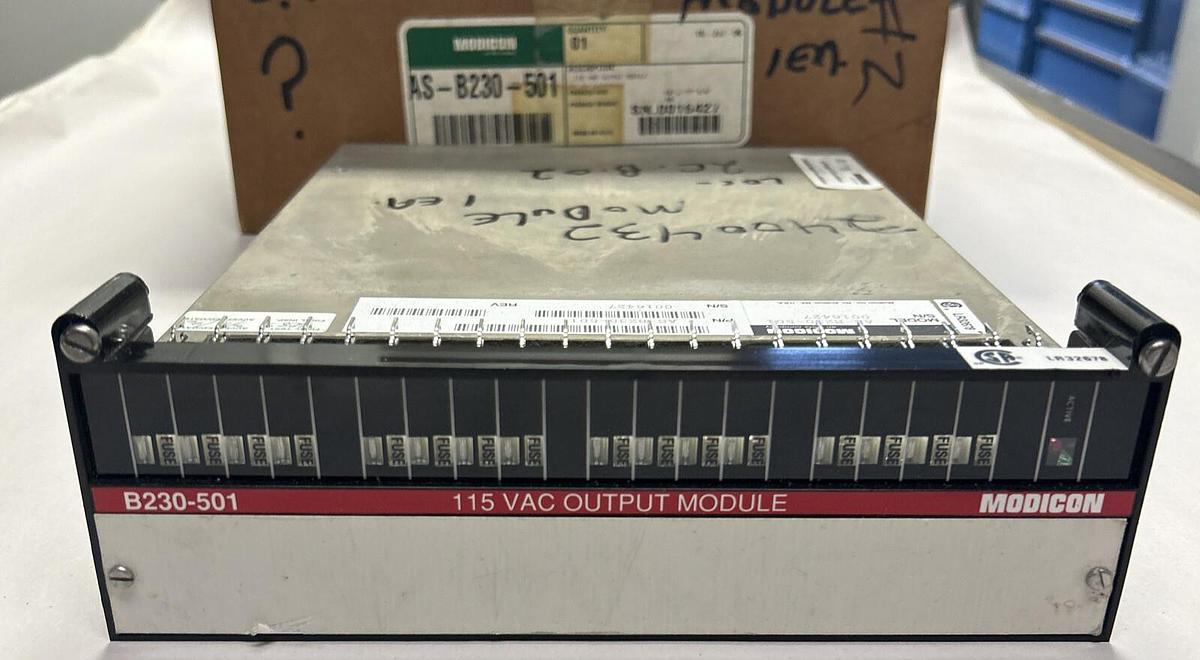 Used MODICON,AS-B230-501,OUTPUT MODULE
