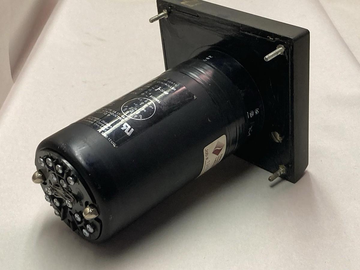 Used API Instruments,1200-1245B,Compack I Controller Meter Relay 5A 120Vac