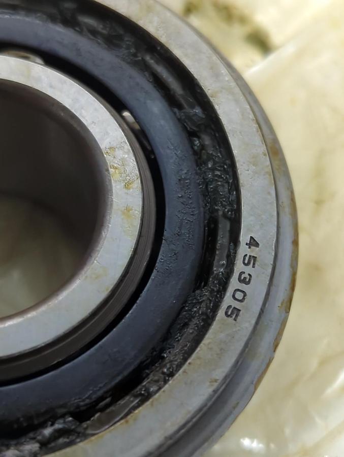 GENERAL BEARING,45305,BEARING WITH SNAP RING NOS