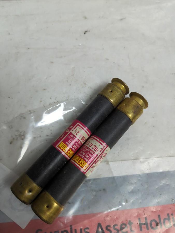 Used COOPER BUSSMANN,FRS-R-2-1/4,FUSETRON 2-1/4 AMP FUSE LOT OF 2 PRE-OWNED
