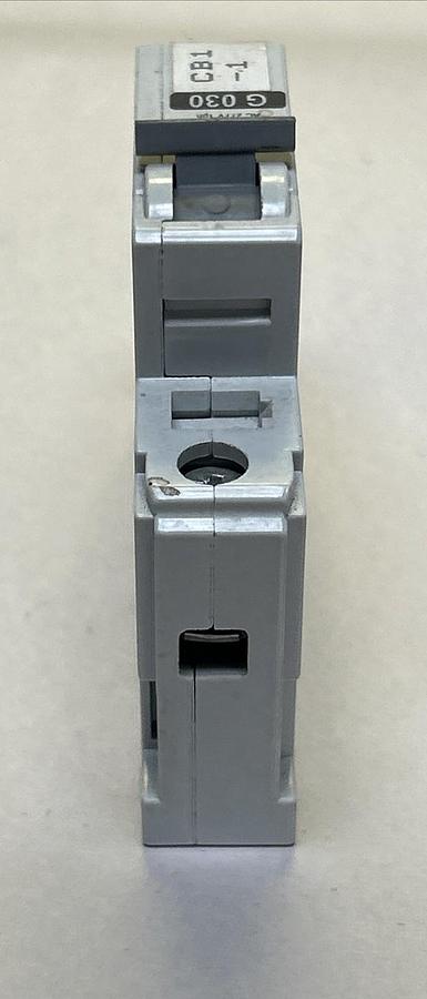 Used ALLEN BRADLEY,1492-CB1G030,CIRCUIT BREAKER 3A 277V 1P