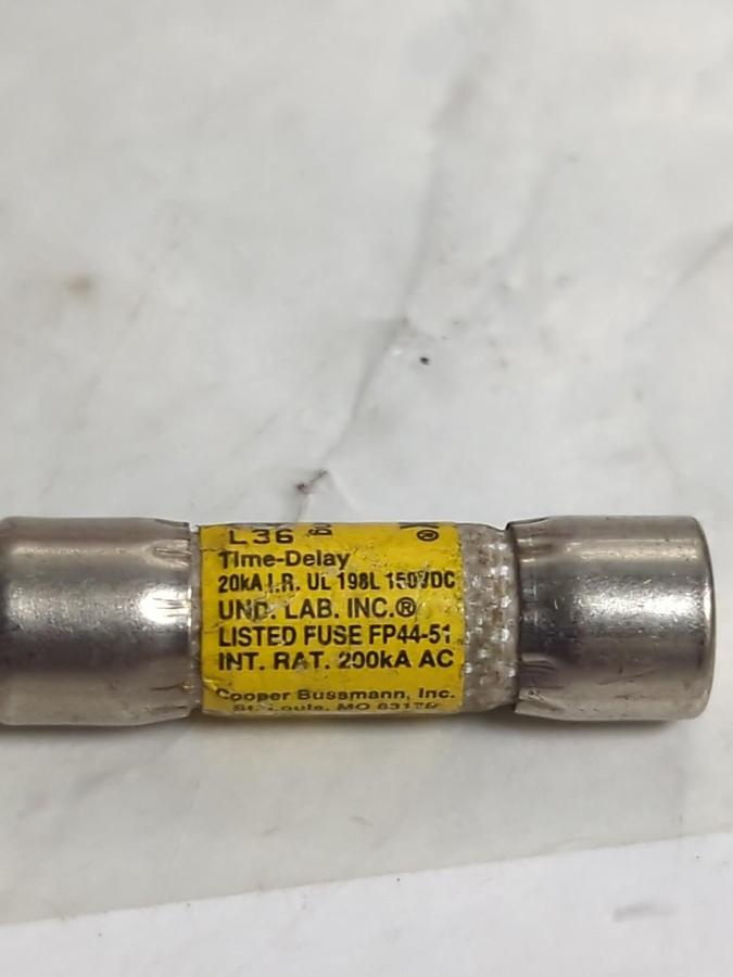 Used COOPER BUSSMANN,LP-CC-3,LOW-PEAK 3 AMP FUSE LOT OF 7 PRE-OWNED