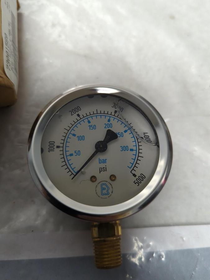 RITTER,9736433,GAUGE 2-1/2 IN FACE 1/4 IN NPT BOTTOM CONNECTION 5000PSI NOS