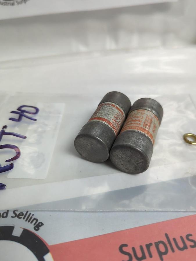Used GOULD SHAWMUT,AJT-40,AMP-TRAP 40 AMP FUSE LOT OF 2 PRE-OWNED