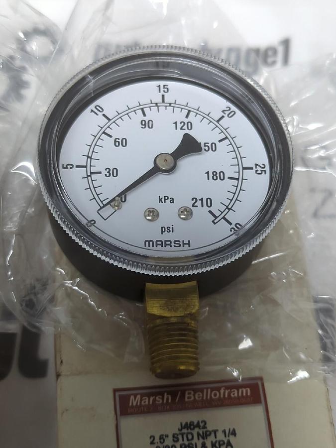 MARSH/BELLOFRAM,J4642,2-1/2 IN STD NPT 1/4 IN 0/30 PSI & KPA  GAUGE LOT OF 2