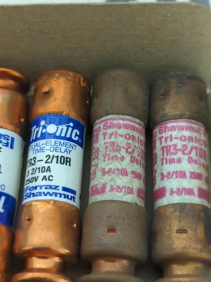 FERRAZ SHAWMUT MERSEN,TR3-2/10R,TR-ONIC FUSE BOX OF 10 NOS