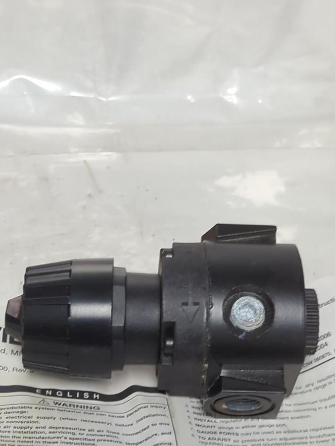 WILKERSON,R16-03-000,REGULATOR 3/8 NPT 0-125 PSIG NOS