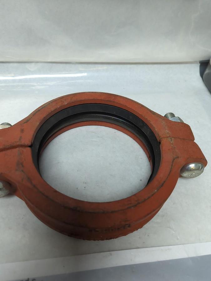 GRINNELL,772,COUPLING WITH SEAL 5 INCH/141.3MM NOS