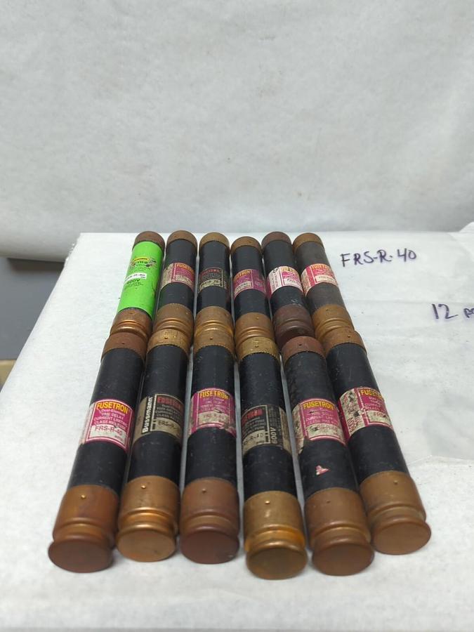 Used COOPER BUSSMANN,FRS-R-40,FUSETRON 40 AMP FUSE LOT OF 12 PRE-OWNED
