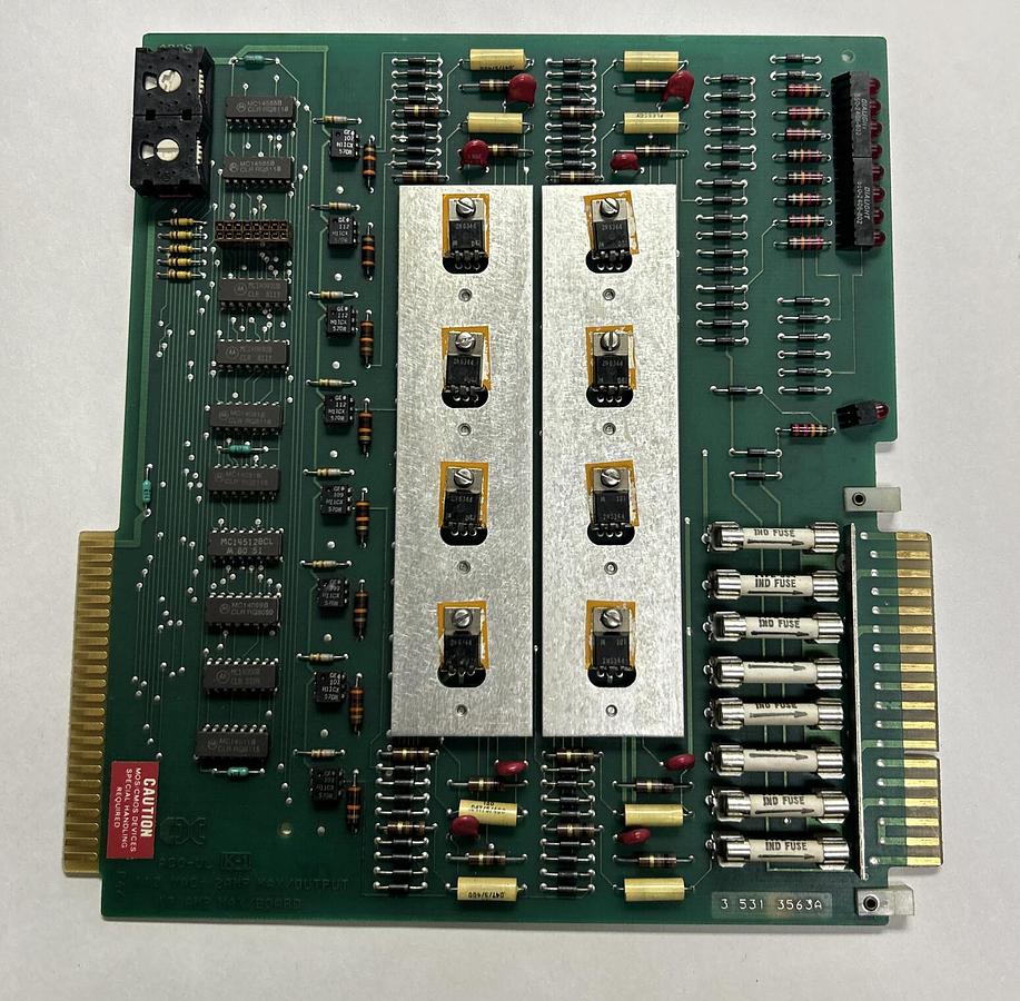 Used CINCINNATI MILACRON,3-531-3563A,OUTPUT BOARD