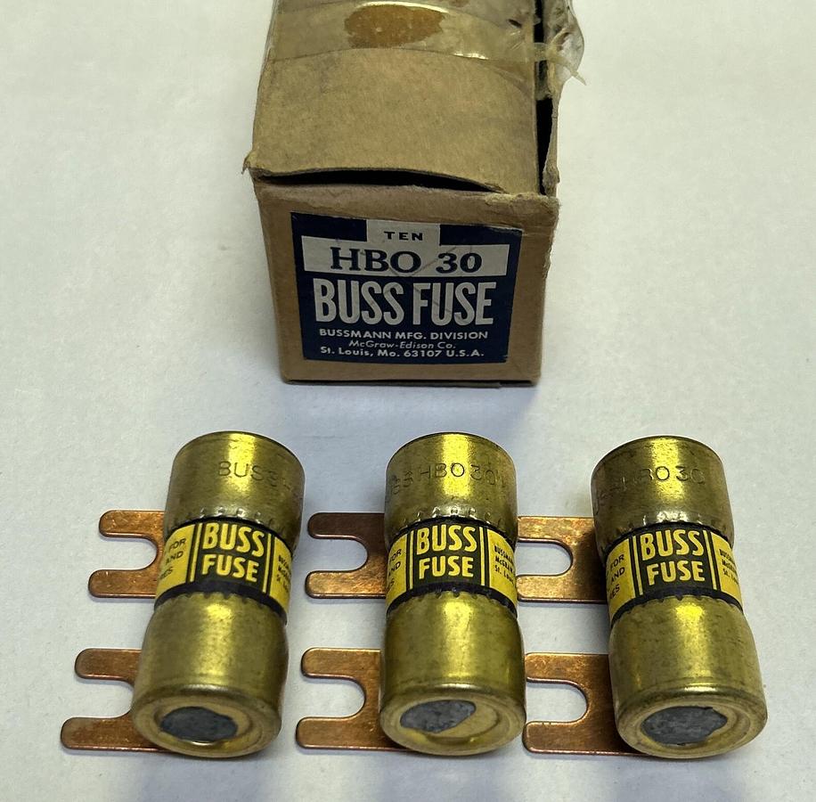 BUSSMANN,HBO30,FUSE 30A LOT OF 3