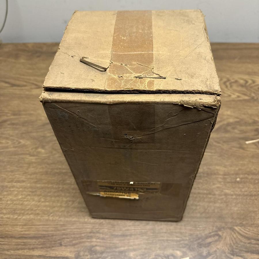 Used Advanced,79W4152,Weatherproof Ballast 400W H-33 Mercury Lamp