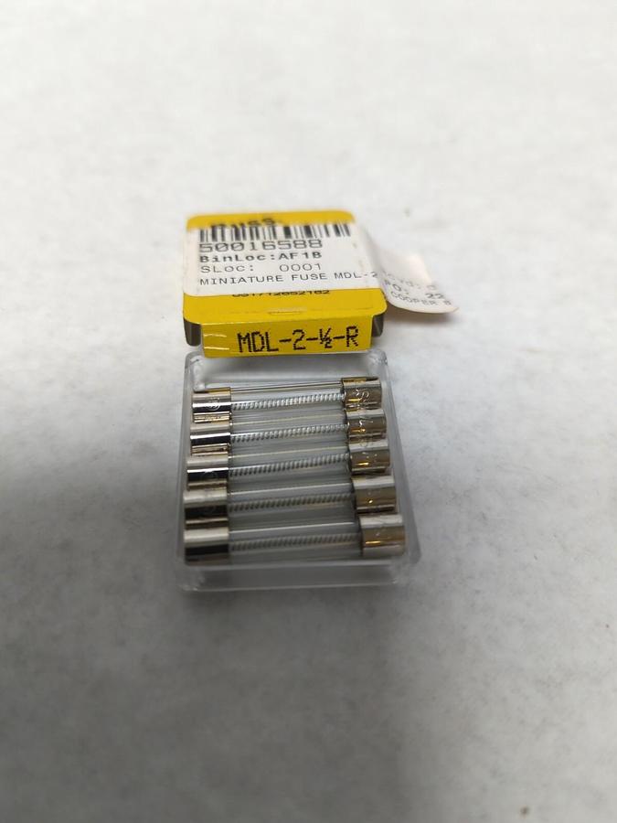 COOPER BUSSMANN,2-1/2-R,GLASS FUSES PACK OF 5 NOS