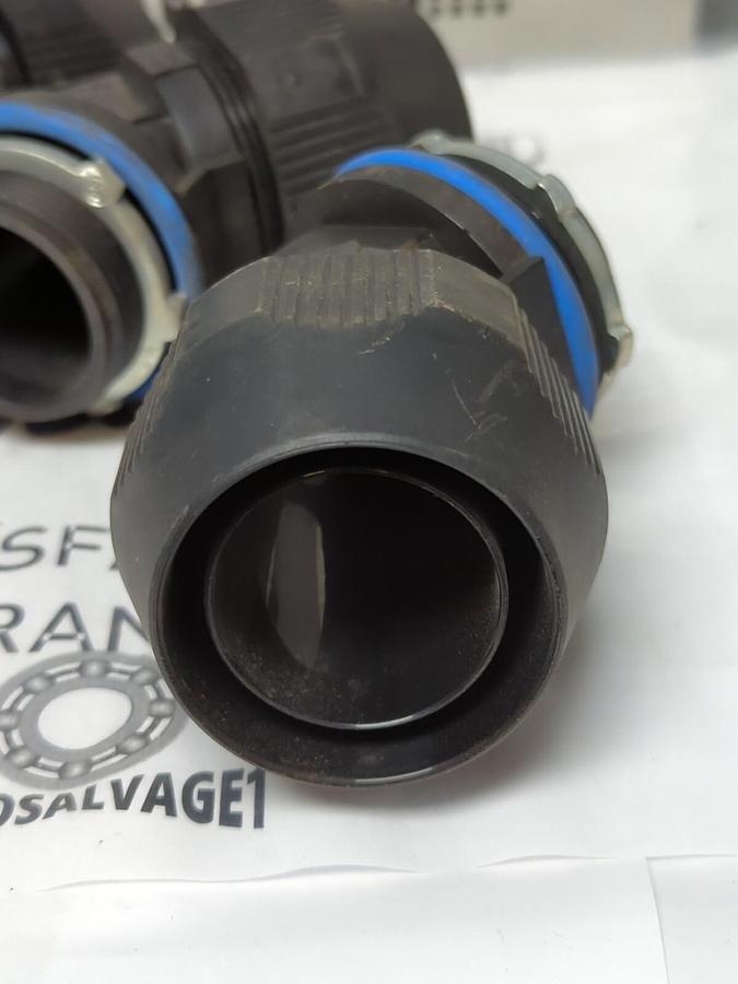 THOMAS & BETTS,1-1/2 INCH,CONDUIT CONNECTORS 45 DEGREE LOT OF 3 MISSING BOX