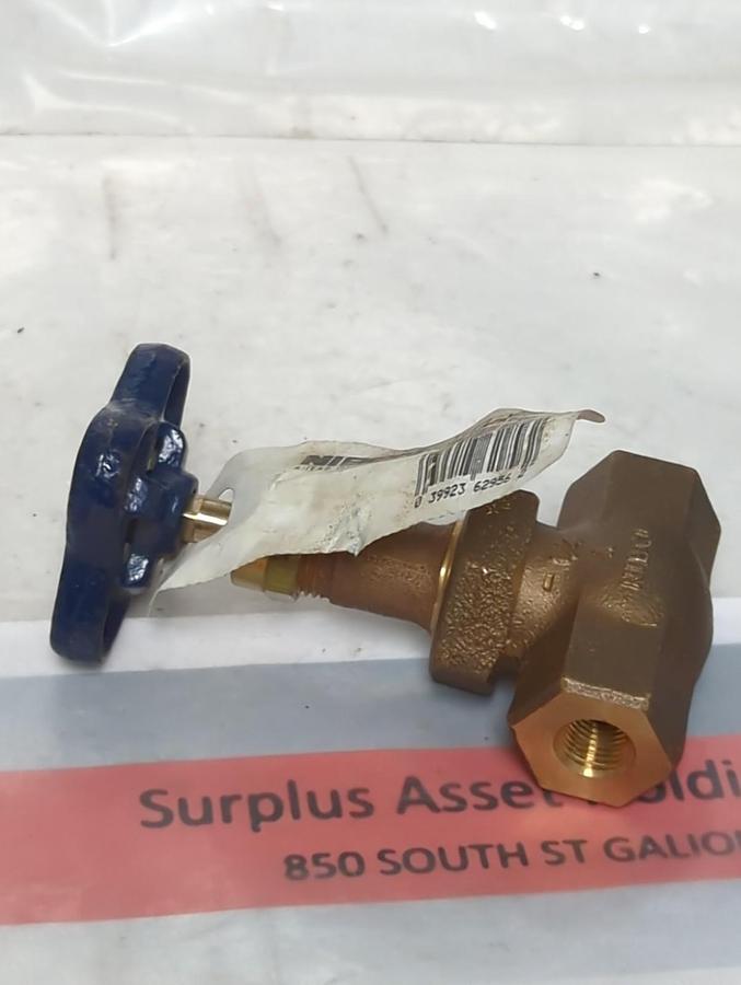 NIBCO,T-275-Y 1/4,TFE DISC GLOBE VALVE 1/4 INCH NOS
