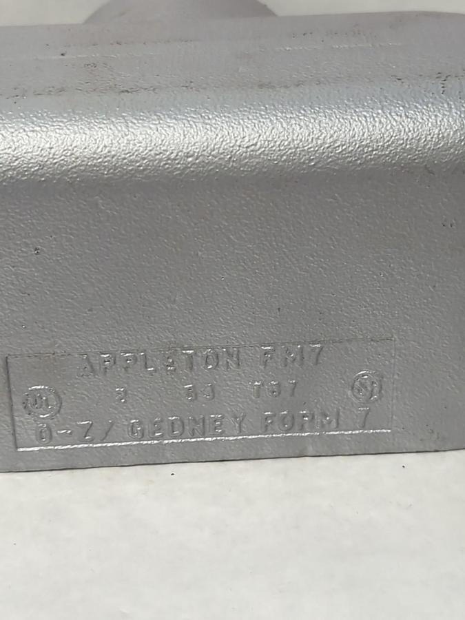 APPLETON,T67,CONDUIT OUTLET BODY 2 INCH FORM FM7 NOS